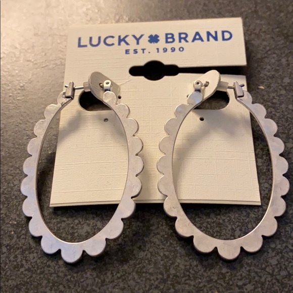Lucky Brand Jewelry - NEE oval scalloped edge hoop earrings